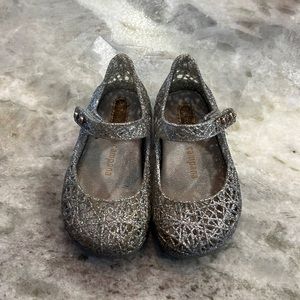 Mini Melissa Silver Glitter Campana Size 5